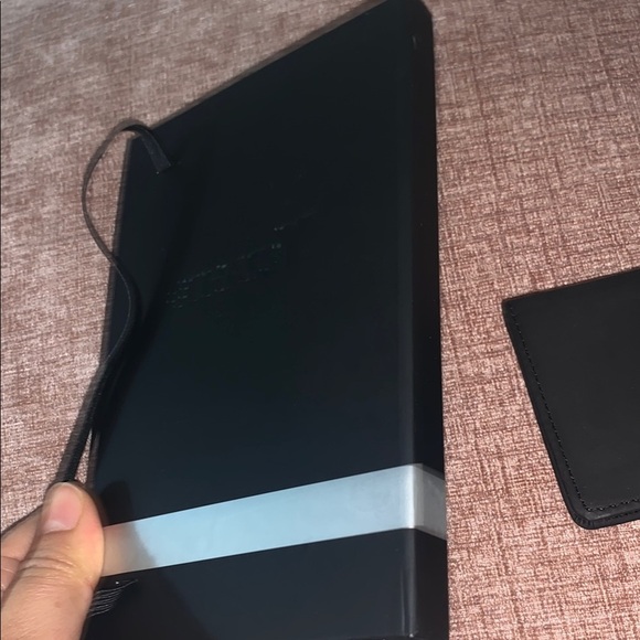 Yves Saint Laurent Black Notebook and Givenchy Card Holder Novelty 2024 - Picture 8 of 9